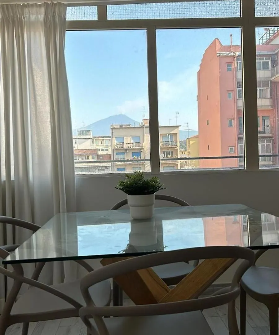 Dimoretta House - Penthouse With A View Of Mount Etna