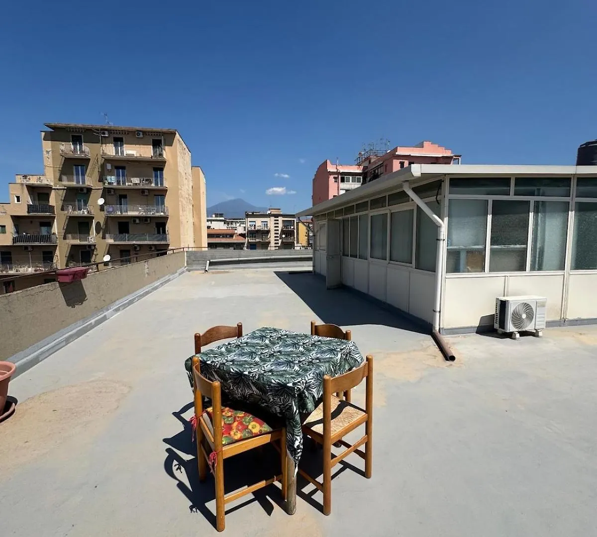 Dimoretta House - Penthouse With A View Of Mount Etna Apartment